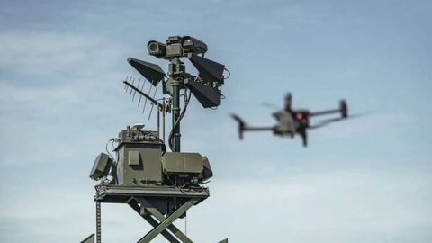 Польша Россия таҳдидига қарши дрон девори қурмоқчи