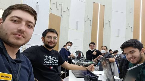  Кремний водийсидаги қимматли мутахассис: ўзбекистонлик Сардорхон Турсунходжаев ҳикояси