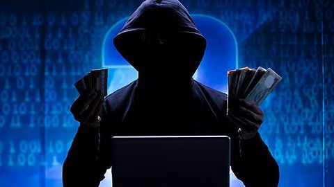 В Узбекистан из Турции депортирован 20-летний кибермошенник