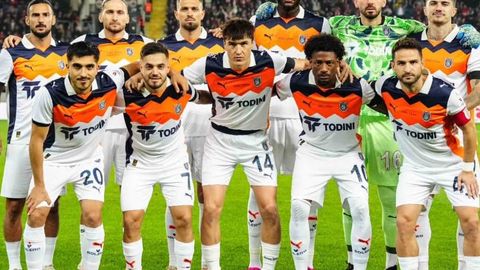 Turkiya chempionati. Eldor Shomurodovning goli “Bashakshehir”ni mag‘lubiyatdan qutqara olmadi (video)