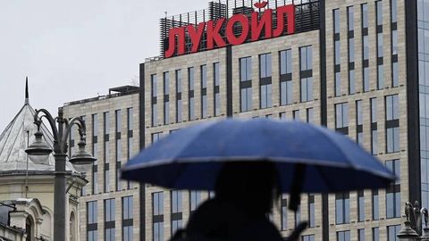 “Lukoyl” Moldovadagi faoliyatini toʻxtatadi