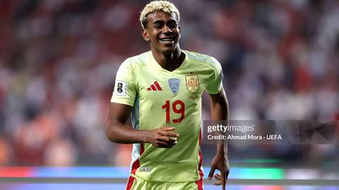 Испанияда ирқчилик ҳақоратларининг аксарияти Ламин Ямалга қаратилган — El Pais