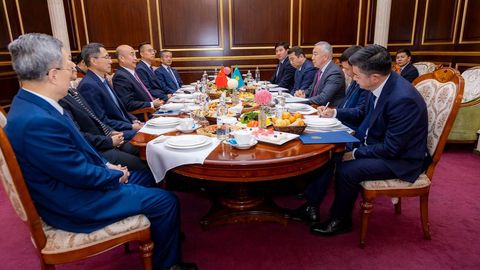 Kazakhstan, China discuss expanding trade and agricultural cooperation