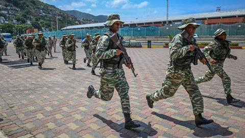 Venesuela harbiy safarbarlik e’lon qildi