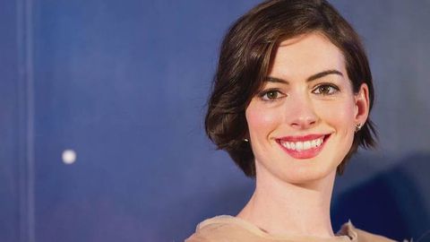 Энн Ҳетеуэй 40 ёшда: роҳиба бўлишни хоҳлаган, роли сабаб кашандага айланган актриса ҳақида кўпчилик билмайдиган фактлар