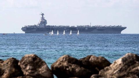 AQSH aviatashuvchisi Karib dengiziga yetib keldi