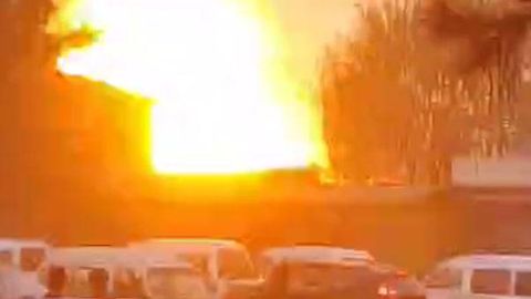 Андижонда хонадонлардан бирида ёнғин содир бўлди (видео)