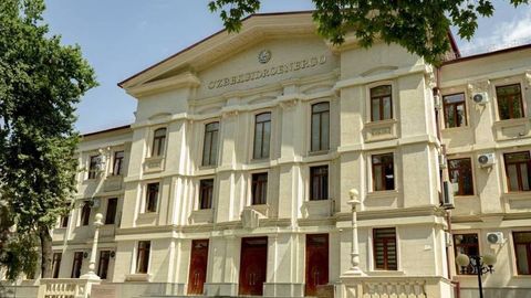 “Prezident qarori bilan ruxsat berilgan”. “O‘zbekgidroenergo” 104 mlrd so‘mlik tender haqida