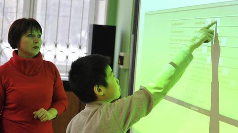 Rossiyada muhojir bolalarning 80 foizi maktabga qabul qilinmadi