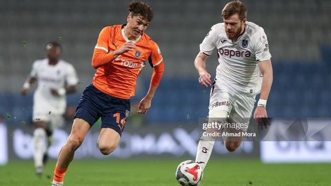 Eldor Shomurodov Turkiya chempionati to‘purarlaridan biri bo‘lib turibdi (foto)