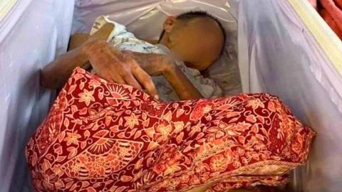 Таиландда куйдириш учун олиб келинган жасад тирилди (видео)