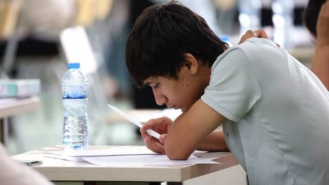 Хорижий ва нодавлат олий таълим ташкилотлари учун мингдан ортиқ давлат гранти танловига қабул қайта очилди