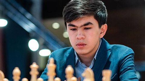 Узбекский шахматист Жавохир Синдаров стал победителем Кубка мира