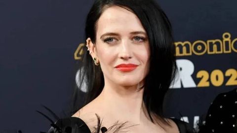 Актриса Ева Грин “Уэнздей”нинг учинчи мавсумида иштирок этади