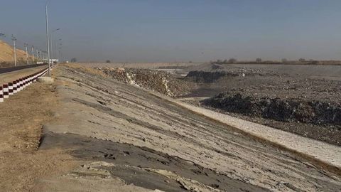 Ohangaron chiqindi poligonidagi tutun va badboʻy hid Toshkentgacha kelayotgani rad etildi