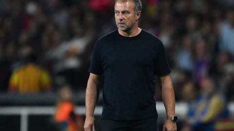 “Барселона” раҳбарияти Флик ўрнига иккита мутаббий номзодини кўриб чиқмоқда