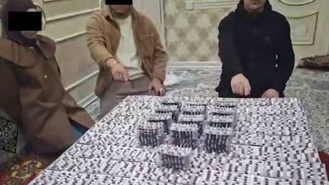 Фарғонада ноқонуний олиб кирилган кучли таъсирга эга дориларни сотишга уринганлар ушланди