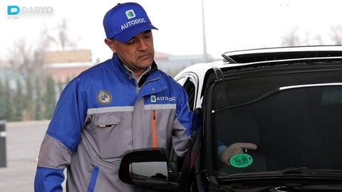 O‘zbekistonda avtomobillarga ekostikerlarni berish tartibi belgilandi