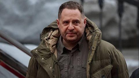 Зеленский освободил Андрея Ермака от должности руководителя Офиса президента