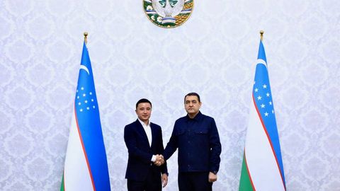 Расман. Исломбек Исмоилов — “Нефтчи” бош мураббийи