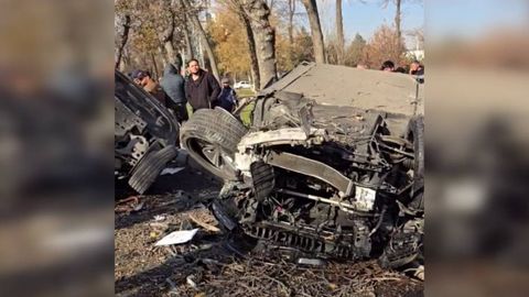 Тошкентда Hongqi ва BYD тўқнашиб, улардан бири иккига бўлиниб кетди