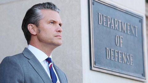 АҚШ уруш вазири ҳарбий ҳаракатлар ҳақидаги махфий маълумотни интернетга сиздирди