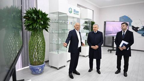 “Катта режалар билан келганмиз” — президент Сирдарё вилоятига ташриф буюрди