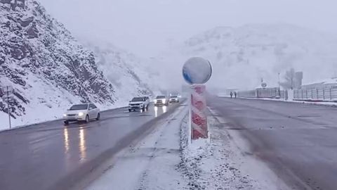 Қамчиқ довонида қор ёғгани сабаб эҳтиёт чоралари кучайтирилди