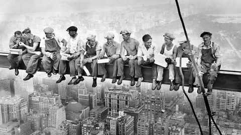 Bir surat tarixi: Nyu Yorkdagi kapitalizm timsoli bo‘lgan “Rokfellerlar markazi” qanday qurilgan edi?