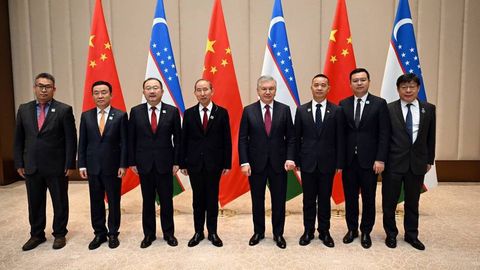 Uzbekistan, China deepen technological partnership as President Mirziyoyev meets leading companies