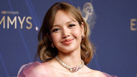 Blackpink аъзоси Лиса “Калмар ўйини” юлдузлари билан янги фильмда иштирок этади