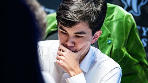 Freestyle Chess Grand Slam. Javohir Sindorov pley-off bosqichini g‘alaba bilan boshladi