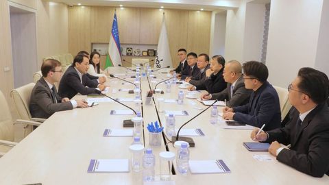 Uzbekistan, China explore joint electronics production project to boost industry and exports