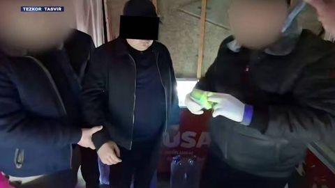 Тошкентда икки нафар солиқчи қамоққа олинди