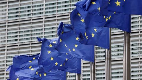 Европа Иттифоқи Россия активларини номаълум муддатга музлатади