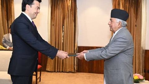 O‘zbekistonning Nepaldagi birinchi elchisi ushbu mamlakat prezidentiga ishonch yorliqlarini topshirdi