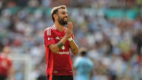 “Манчестер Юнайтед” Фернандешга нарх белгилади