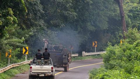 Tailand komendantlik soati joriy etdi