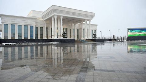 Шавкат Мирзиеёв отбыл в Японию