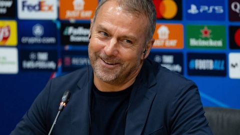 “Barselona” Hansi Flik bilan shartnoma yangi shartnoma imzolamoqchi