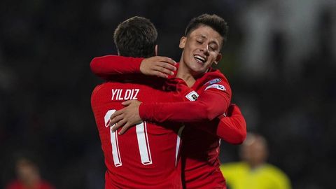 “Manchester Yunayted” turkiyalik futbolchi uchun 100 mln yevro taklif qilmoqchi