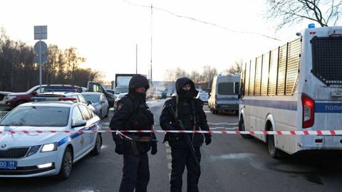 Москвада генерал ўлдирилган жой яқинида портлаш юз берди: икки нафар полиция ходими ҳалок бўлди 