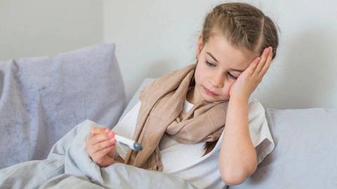 Совуқ мавсумда болаларни юқумли касалликлардан ҳимоя қилиш учун муҳим тавсиялар