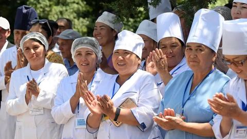 Kyrgyzstan to double salaries for teachers and medical workers from April 2026 