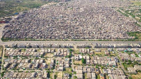Эксперты призывают к уточнению данных о занятости в Пакистане для разработки эффективной политики