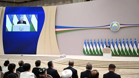 “Asosiy maqsadimiz odamlarimizni doimiy daromadli qilishdan iborat” — Shavkat Mirziyoyev
