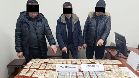 Qoraqalpog‘istonda soliq boshqarmasi ikki xodimi ushlandi