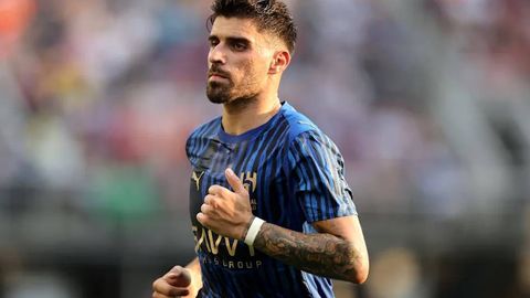 “Реал Мадрид” португалиялик ярим ҳимоячини бепул қўлга киритиши мумкин