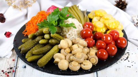 Yangi yil dasturxonidagi salomatlik uchun zararli bo‘lgan mahsulotlar