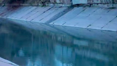 Сирдарёда автомобиль каналга тушиб кетиши оқибатида 4 киши ҳалок бўлди